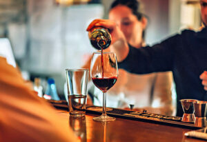 Flensburger Winterzeit 2026: After Work in Olli's Weinlounge